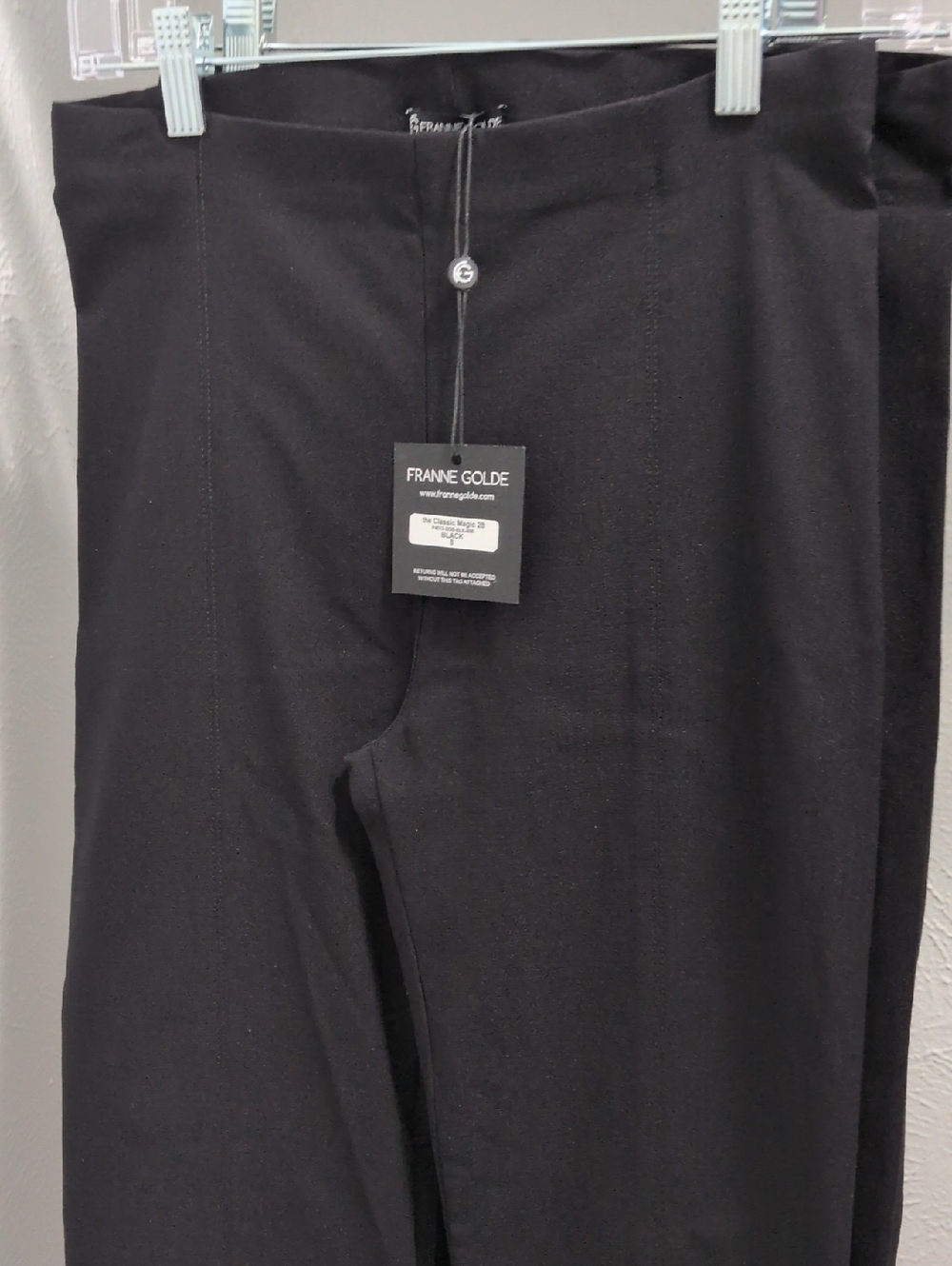 Women's Straight Leg Pants in Black